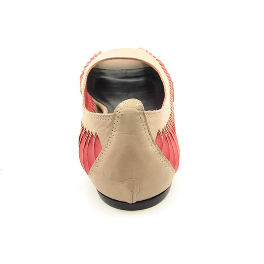 donald pliner narrow shoes