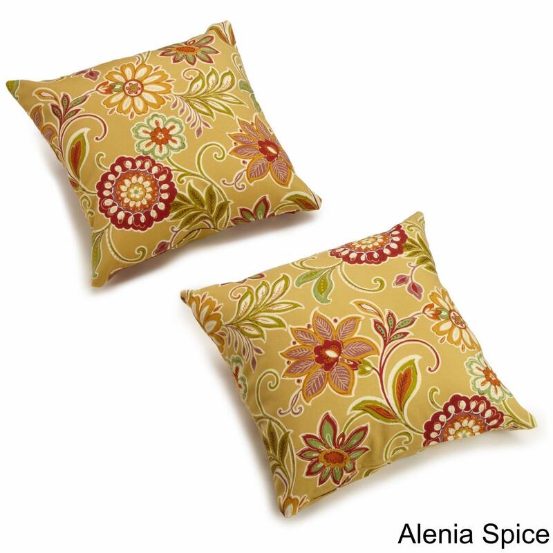 Blazing Needles 17-inch Indoor/Outdoor Throw Pillow (Set of 2) - 18 X 18