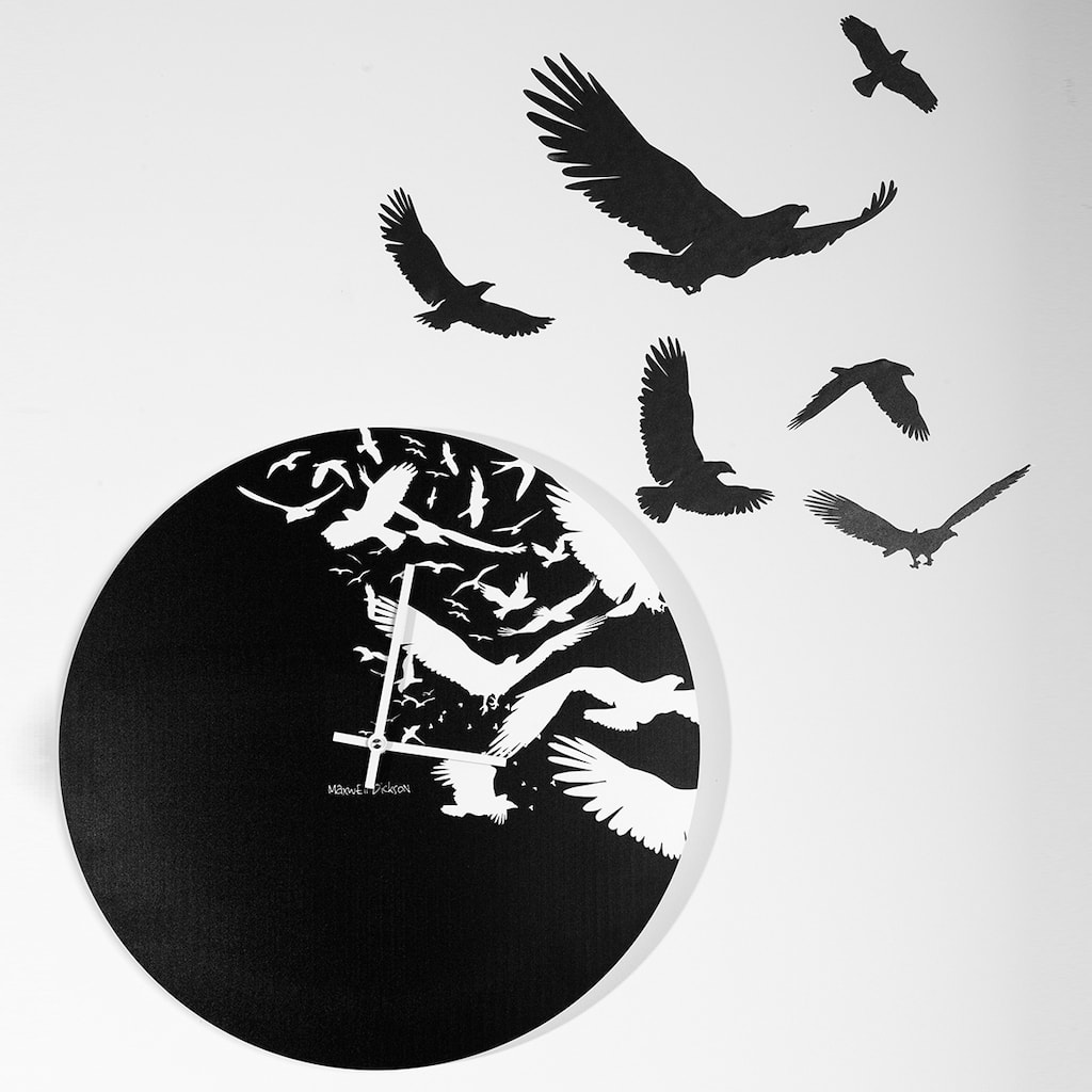 Maxwell Dickson 'Free as Birds' 15-inch Wall Clock