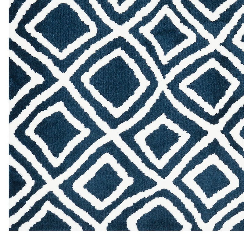 Alexander Home Woven Harlow Rug