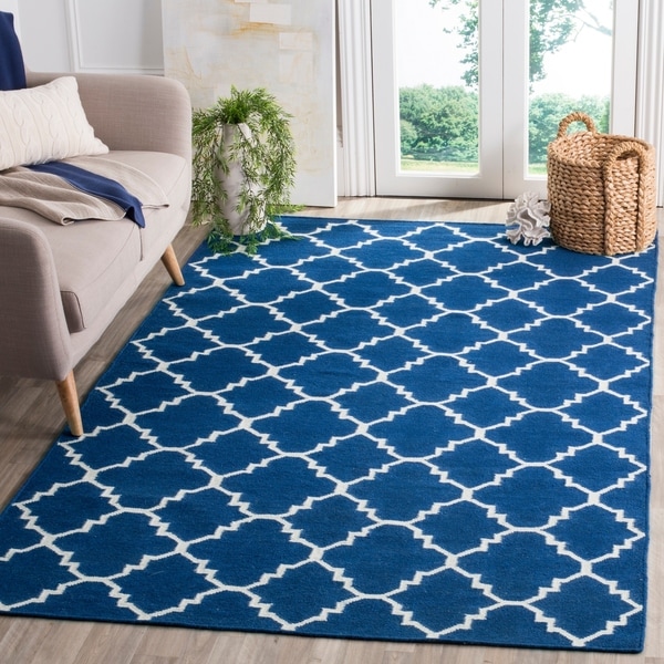 Safavieh Hand-woven Moroccan Reversible Dhurrie Dark Blue Wool Rug - 8' x 10'