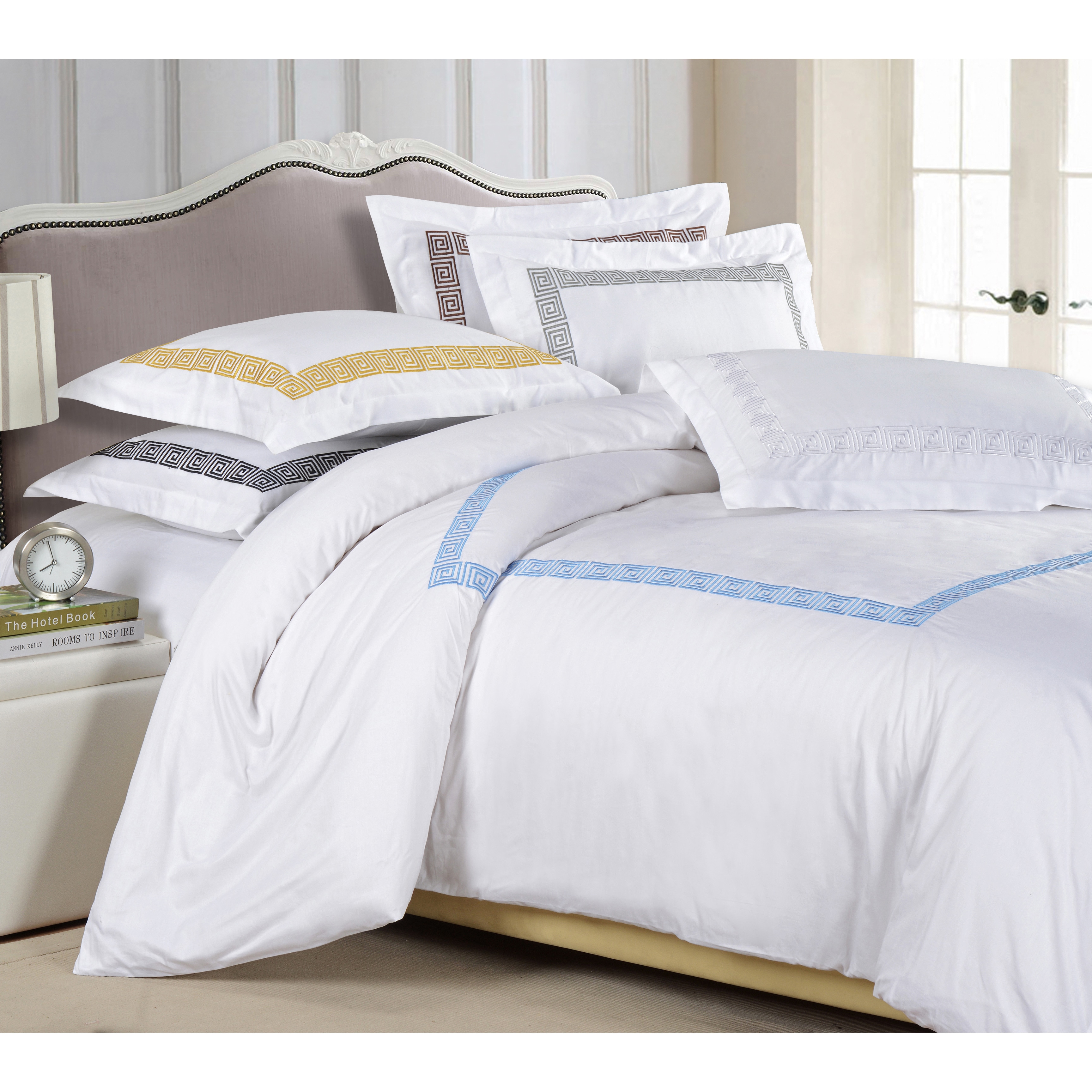 Superior Serena Embroidered 3 Piece Cotton Sateen Duvet For Sale