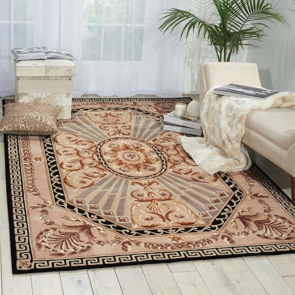 Nourison Hand-tufted Versailles Palace Beige/ Green Rug (8' x 11') - 8' x 11'