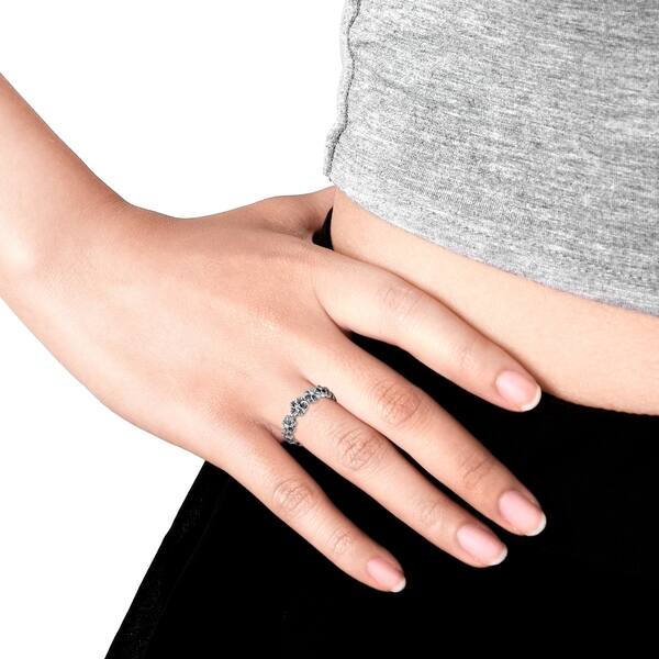 AeraVida Plumeria Flowers Eternity Band .925 Sterling Silver Ring