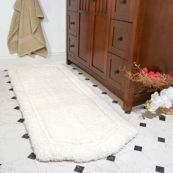 Splendor 21 Bath Rug Taupe