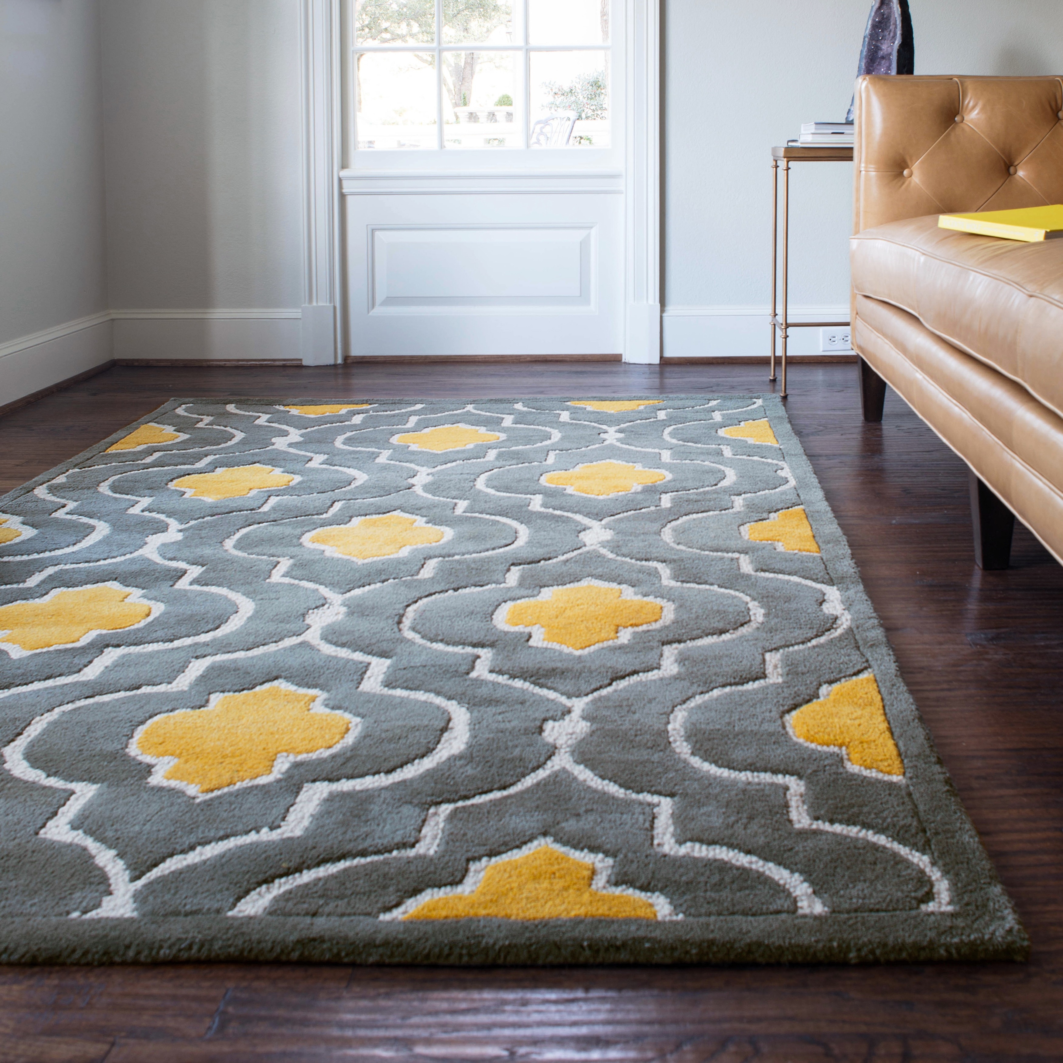 Hand tufted Logan Grey/ Gold Wool Rug (50 X 76)