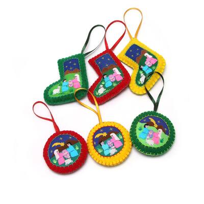 Handmade Set of 6 Cotton Blend 'Christmas Fiesta' Applique Ornaments (Peru)