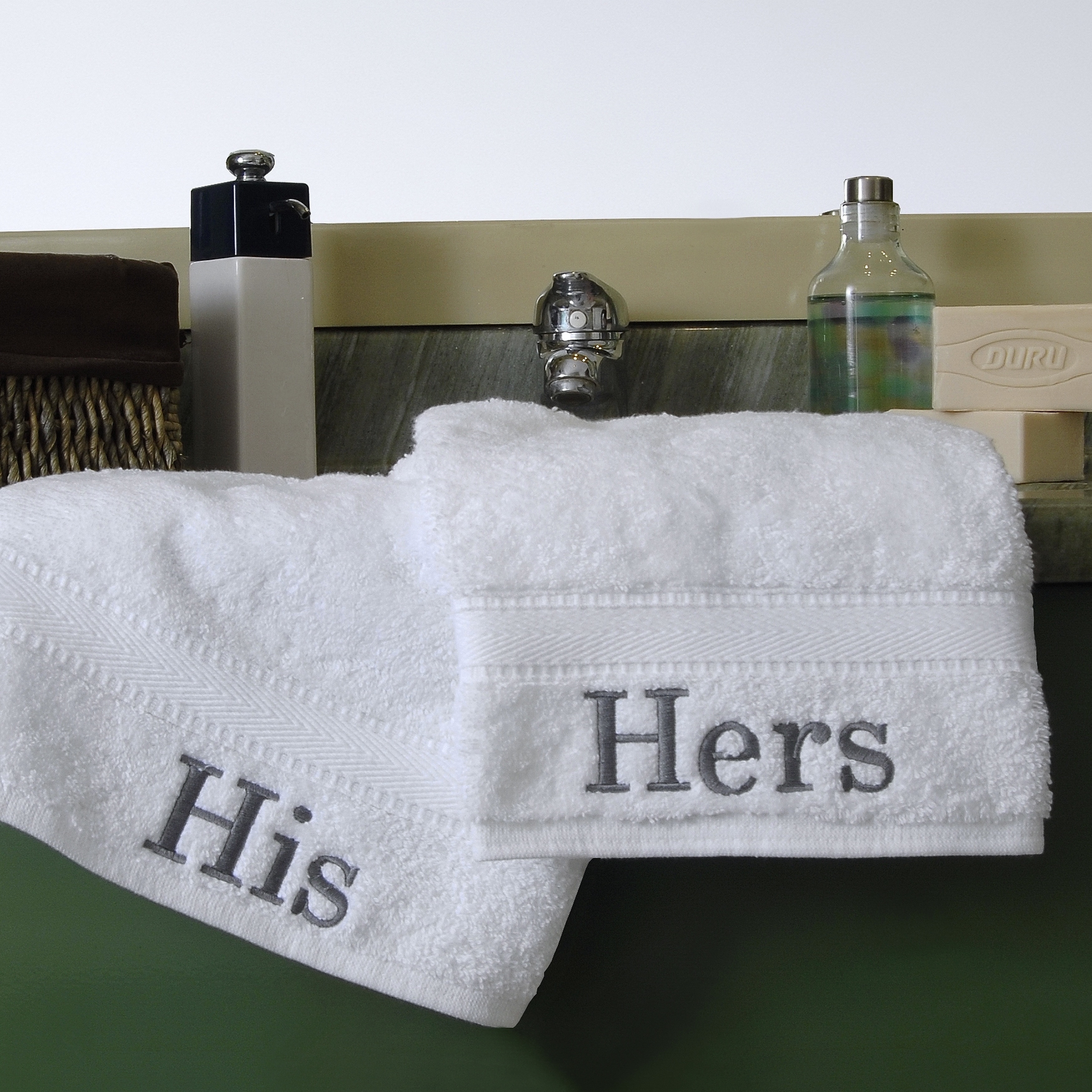 https://ak1.ostkcdn.com/images/products/7710837/7710837/Authentic-Hotel-Personalized-His-and-Hers-Turkish-Cotton-Hand-Towels-Set-of-2-L15116505.jpg