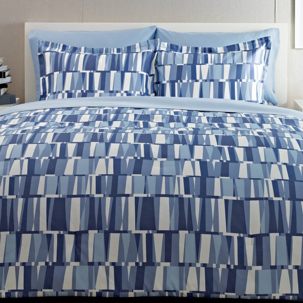 City Scene Kalediscope 7-piece Bed in a Bag with Sheet Set