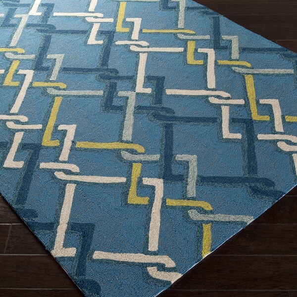 Hand-hooked Blue Indoor/Outdoor Geometric Rug (5' x 8')