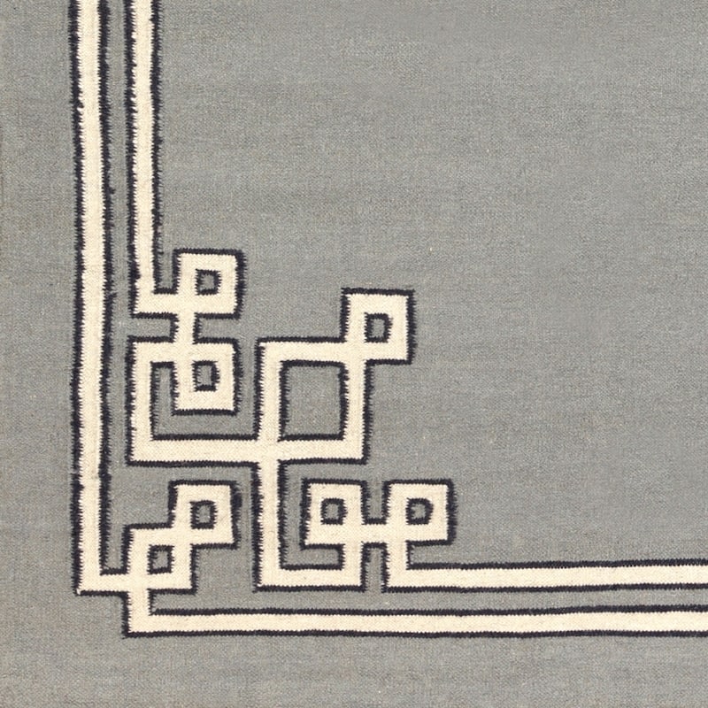 Hand-woven Aitan Flatweave Reversible Dove Grey Wool Area Rug - 8' x 11'