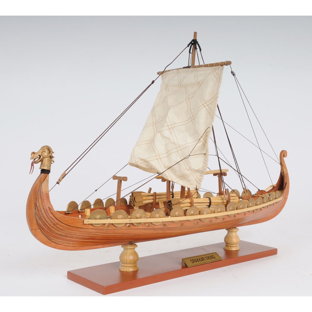 Old Modern Handicrafts Viking Small Model Boat - On Sale - Bed Bath &  Beyond - 7723721