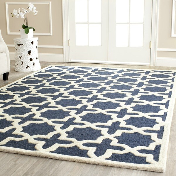 Safavieh Handmade Moroccan Cambridge Navy Wool Rug (8' x 10')