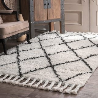 slide 1 of 1, nuLOOM Hand-knotted Moroccan Trellis Natural Shag Wool Rug (5' x 8')