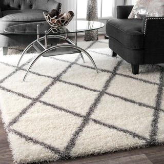 nuLoom Moroccan-Style Trellis Shag Rug (8' x 10' ). Opens flyout.