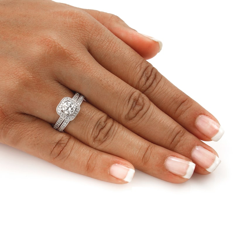 Auriya 14k Gold 1ctw Vintage Halo Diamond Engagement Ring Set
