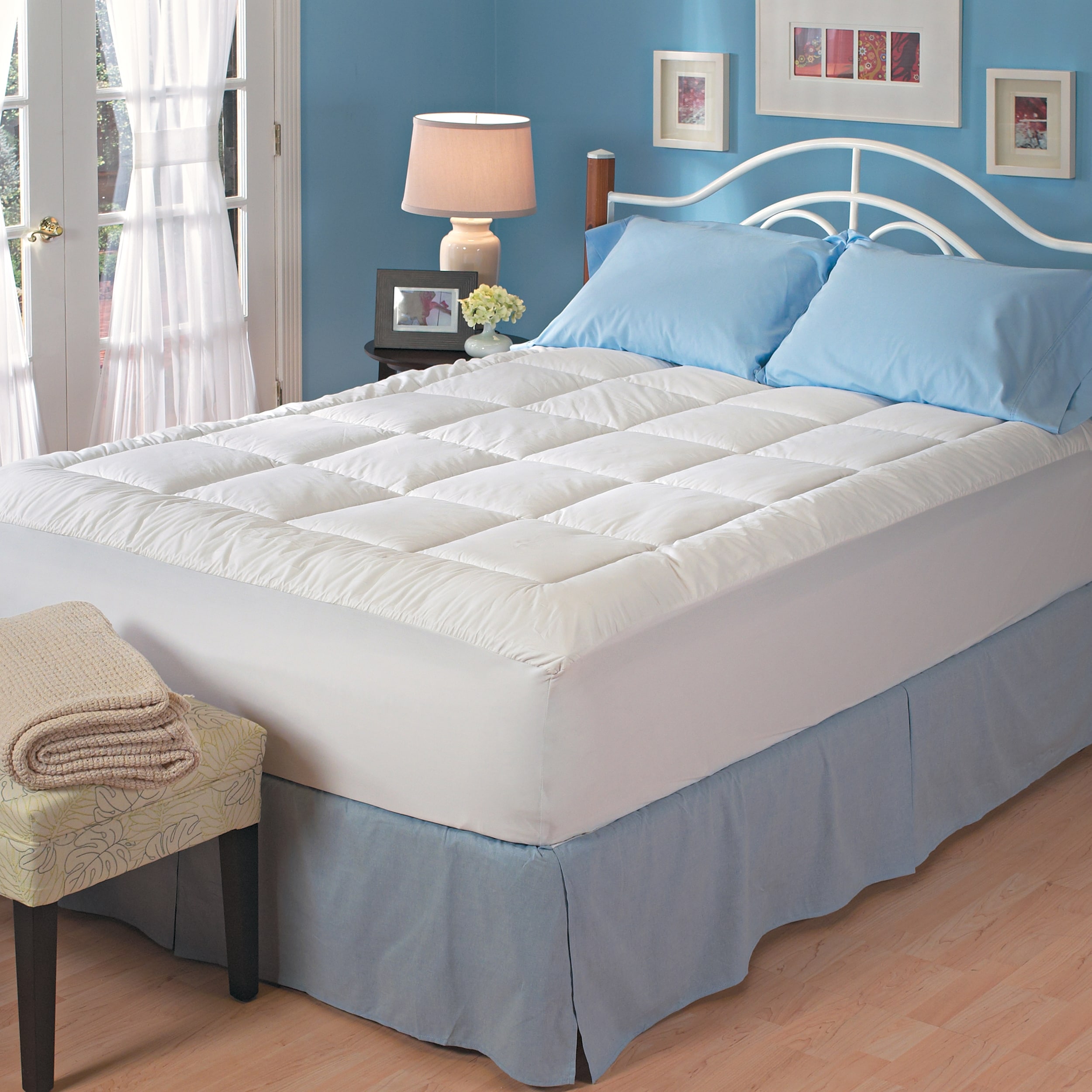 Famous Maker Luxury Comfort Mattress Topper Twin/Full/Twin Xlong