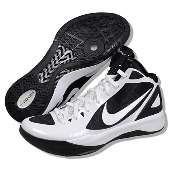 Shop Nike Men's 'Zoom Hyperdunk' 2011 Basketball Shoes - Free Shipping ...