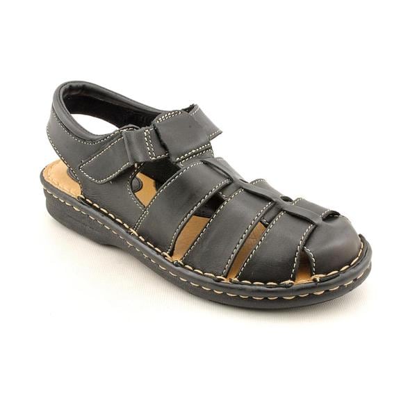 closed toe fisherman sandals