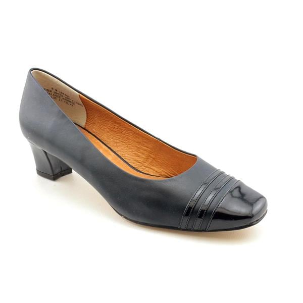 Shop Auditions Women's 'Classy' Leather Dress Shoes - Free Shipping On ...