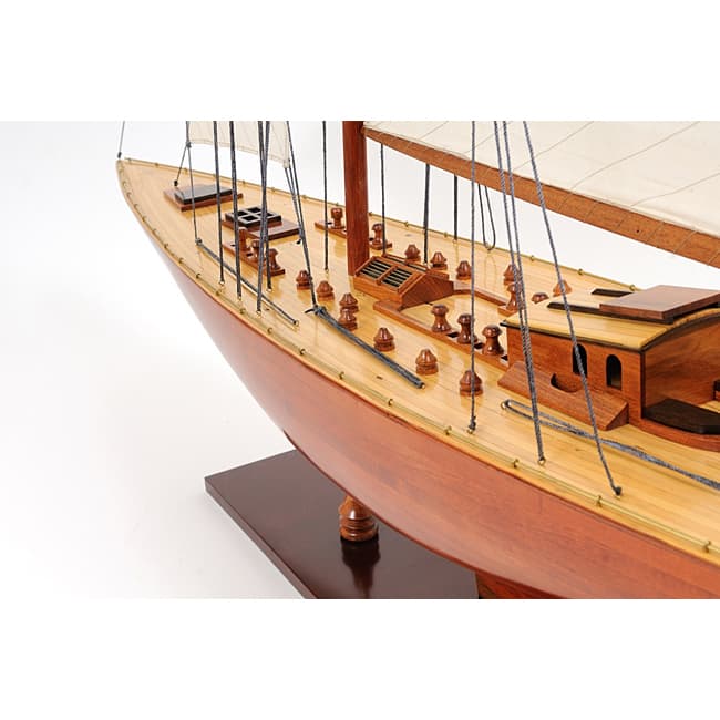 Old Modern Handicrafts Endeavour Model Ship