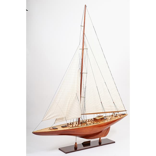 Old Modern Handicrafts Endeavour Model Ship