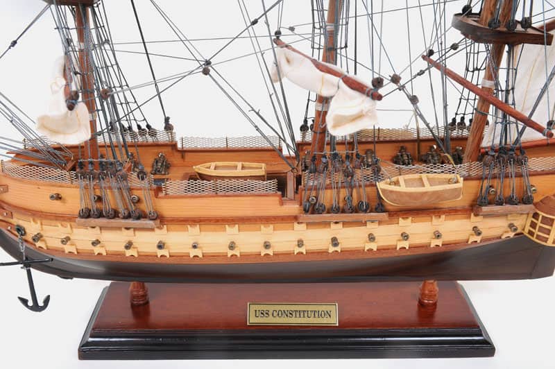 Old Modern Handicrafts USS Contitution Small Model Ship