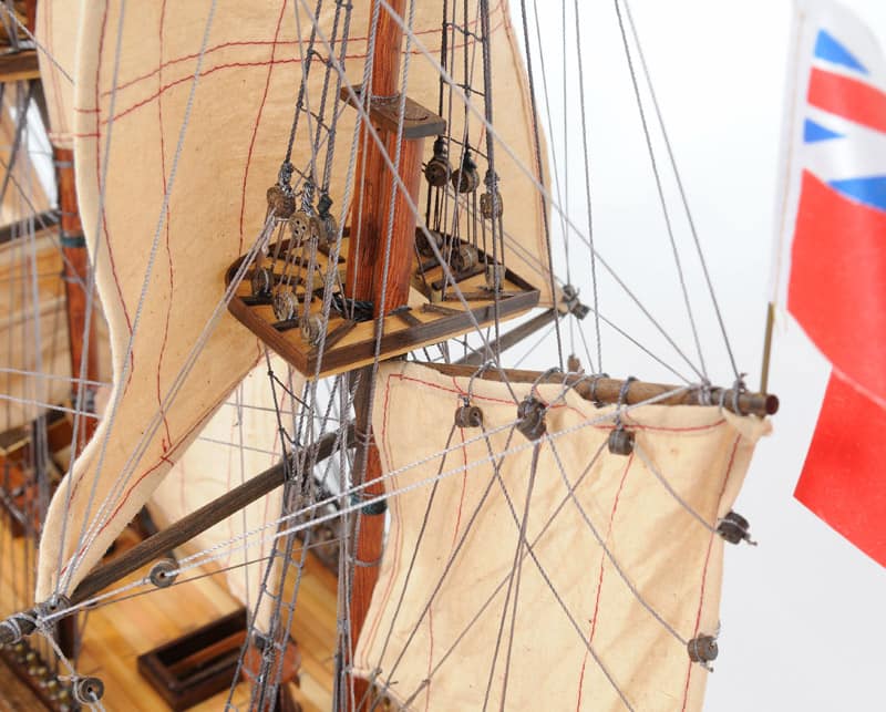 Old Modern Handicrafts HMS Bounty New Model Ship