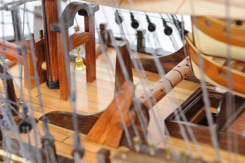 Old Modern Handicrafts HMS Bounty New Model Ship