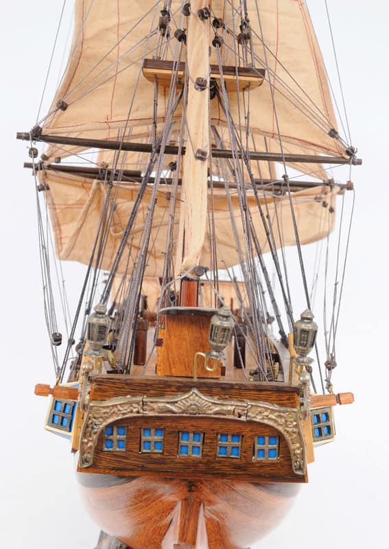 Old Modern Handicrafts HMS Bounty New Model Ship