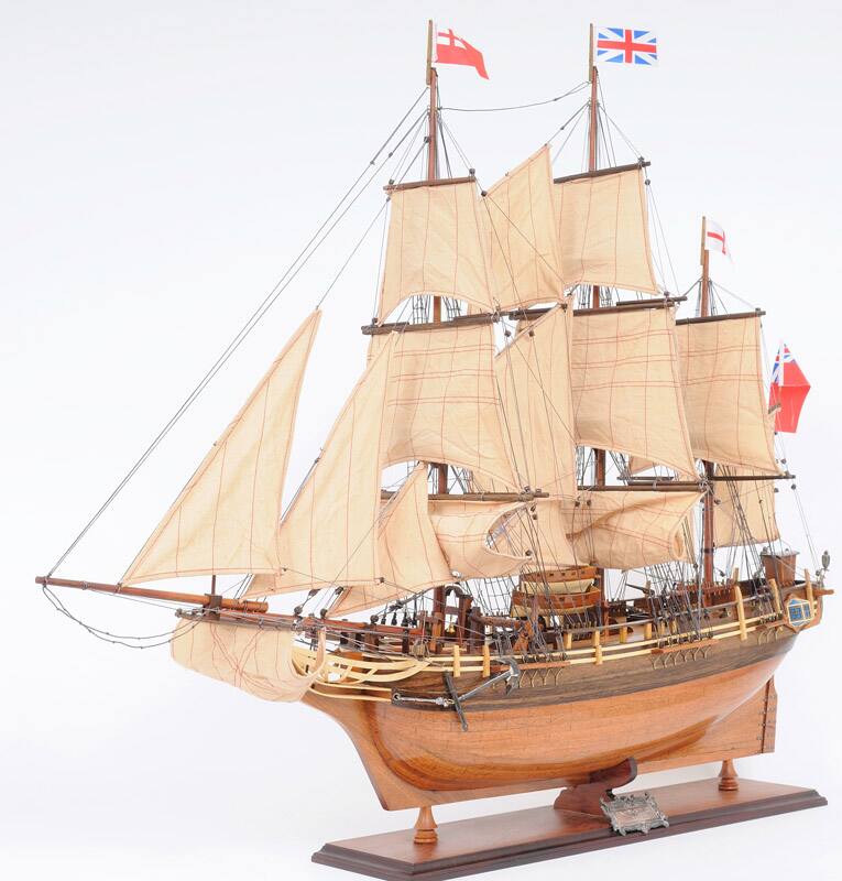 Old Modern Handicrafts HMS Bounty New Model Ship
