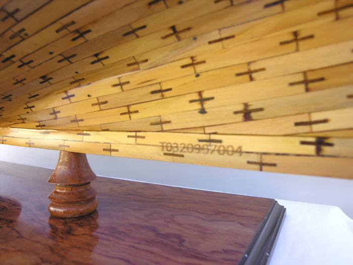 Old Modern Handicrafts HMS Victory Xl Model Ship