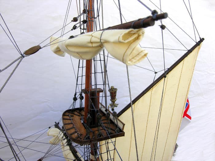 Old Modern Handicrafts HMS Victory Xl Model Ship