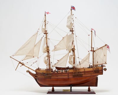 Old Modern Handicrafts Beagle Model Ship