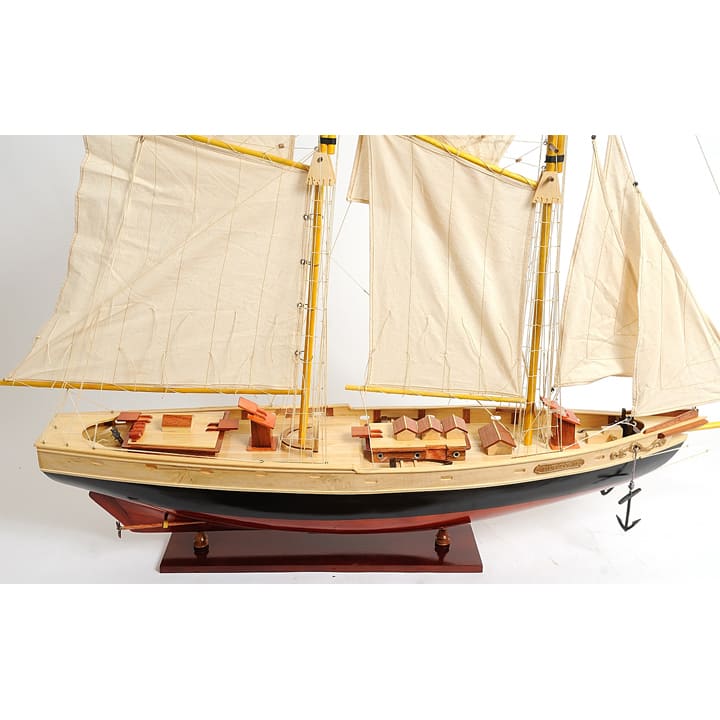 Old Modern Handicrafts Bluenose II Large Model Ship