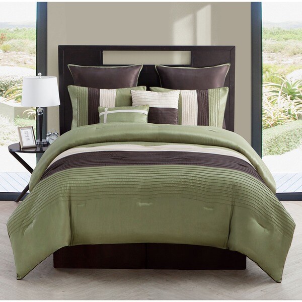 VCNY Hudson 8-piece Pleated Comforter Set