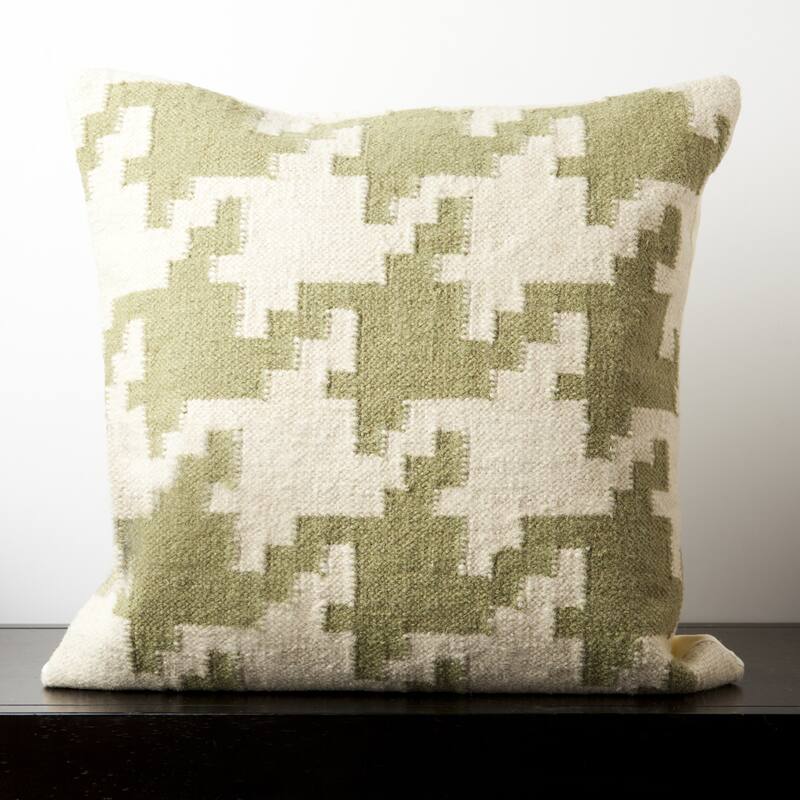 Decorative Harvey Moss Houndstooth 20-inch Feather Down Pillow - Moss-(20 x 20)