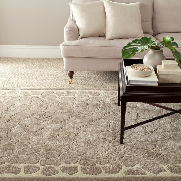 Martha Stewart by Safavieh Arusha Wheat Beige Wool/ Viscose Rug - 8' x 10'