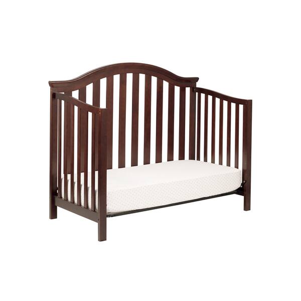 Shop Davinci Goodwin 4 In 1 Convertible Crib With Toddler Rail In