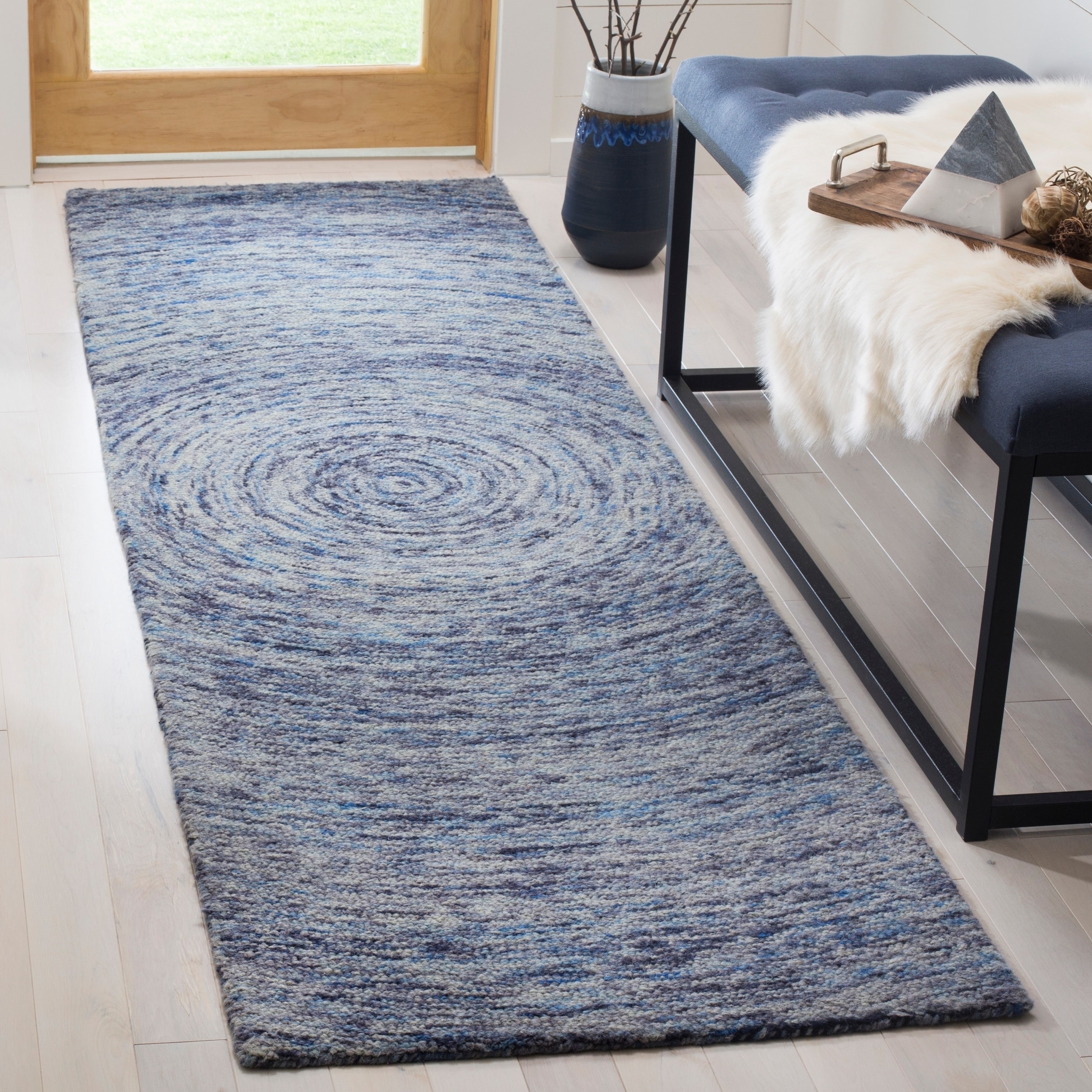 Safavieh Handmade Ikat Dark Blue/ Multi Wool Rug (23 X 8)