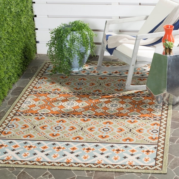 Safavieh Veranda Piled Indoor/ Outdoor Green/ Terracotta Rug - 4' x 5'7"
