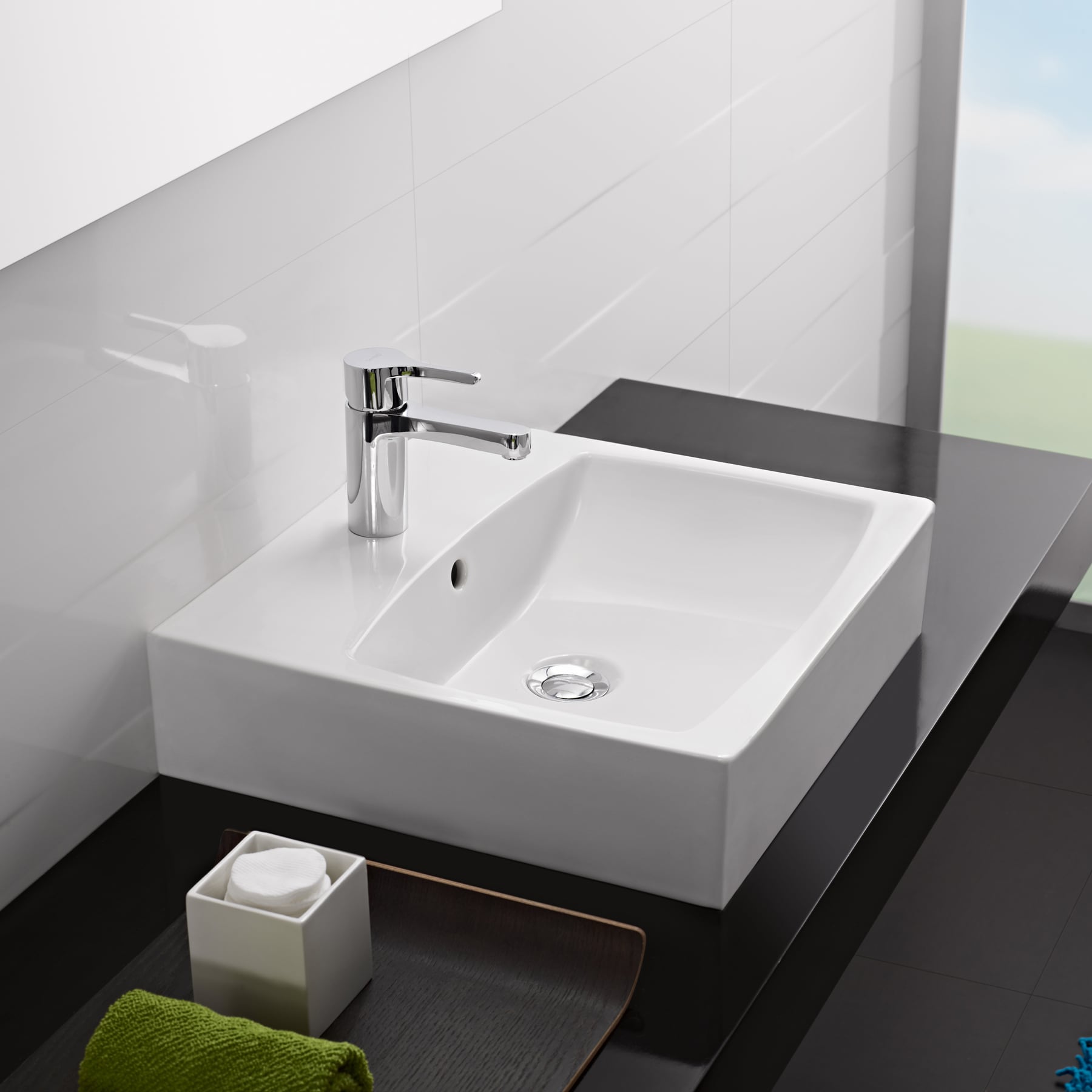 Sweet White Ceramic Bathroom Sink Overstock 6677483