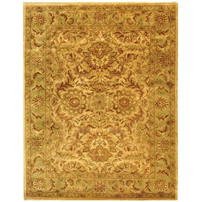 Safavieh Handmade Classic Mahal Ivory Wool Rug (7'6 x 9'6)