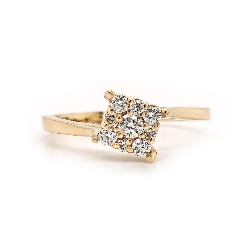 14K Gold Auriya 1/4ctw Diamond Engagement Promise Ring Square Shape