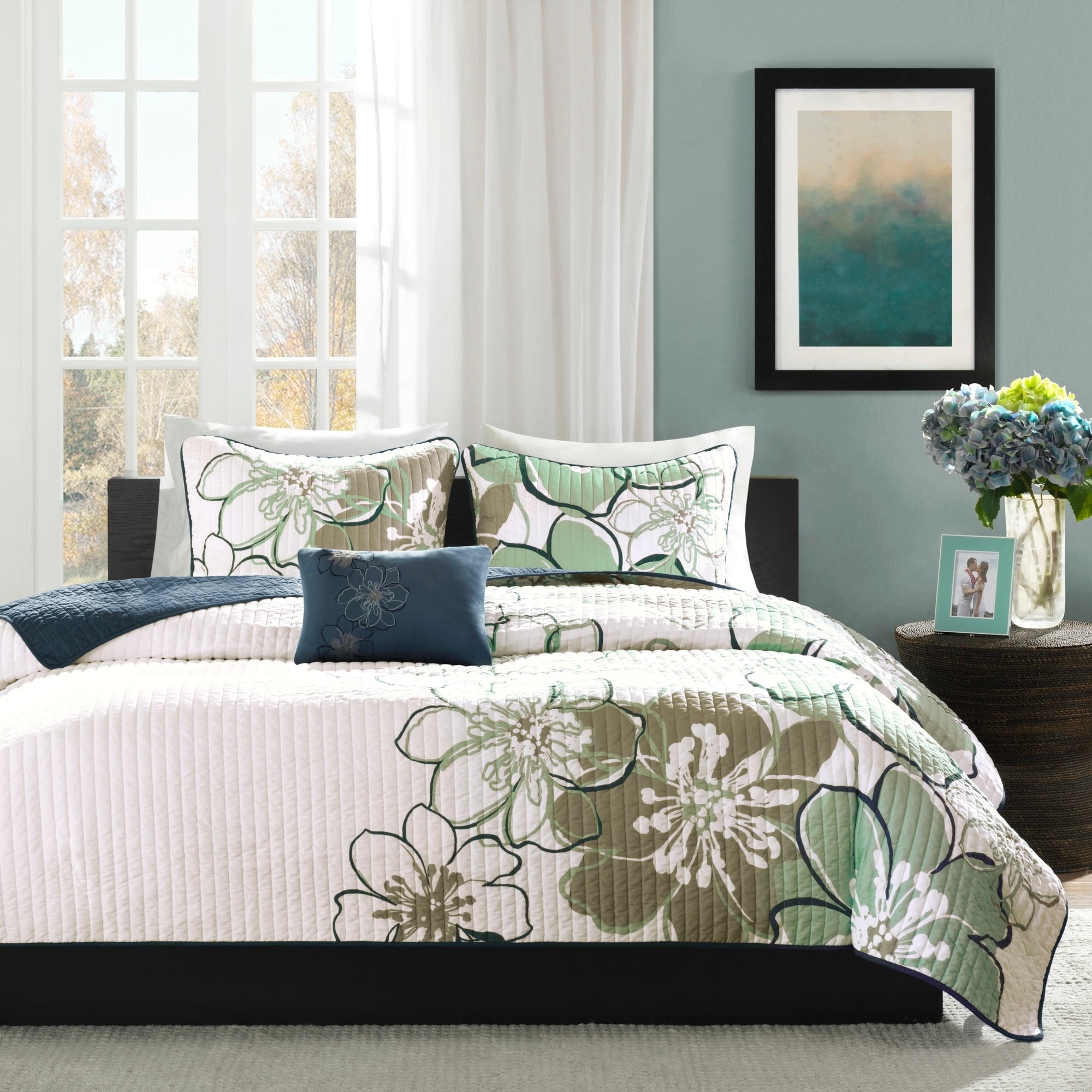 MiZone Skylar 4 piece Quilt Set