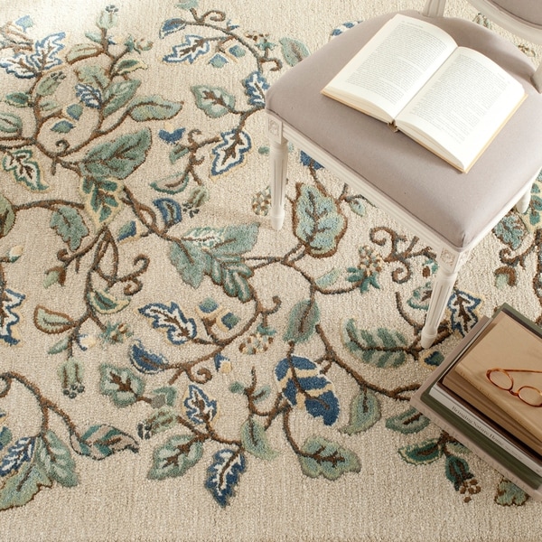 Martha Stewart by Safavieh Autumn Woods Colonial Blue Wool/ Viscose Rug - 9' x 12'