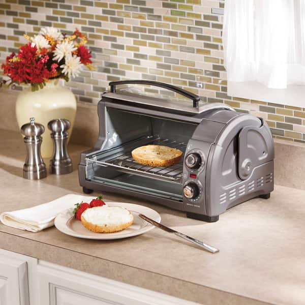 Hamilton Beach 12-Slice Black Convection Toaster Oven with Rotisserie  (1500-Watt) in the Toaster Ovens department at