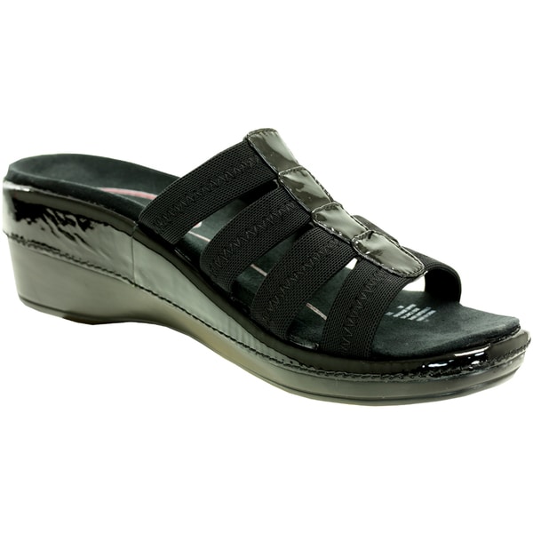 Klogs Women's 'Acapulco' Black Patent Leather Accent Sandals Klogs Sandals