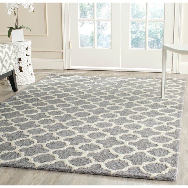 Safavieh Handmade Moroccan Cambridge Circles-pattern Silver Wool Rug - 8' x 10'