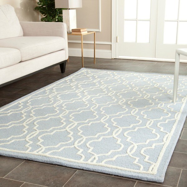 Safavieh Handmade Moroccan Cambridge Light Blue Wool Rug - 8' x 10'